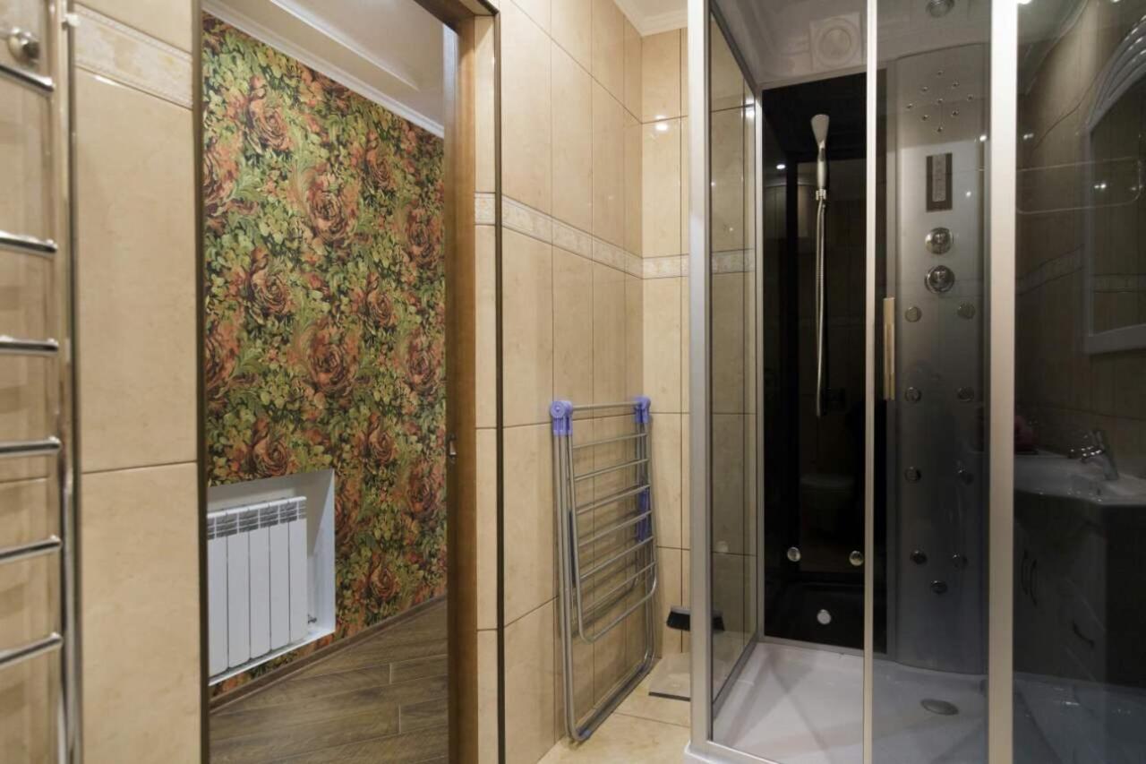 אודסה Apartment In Deribasovskay Street 20 מראה חיצוני תמונה